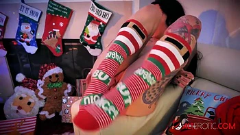 J3n3v3v3 H3xxx, L4ur3n Ph1ll1ps videos