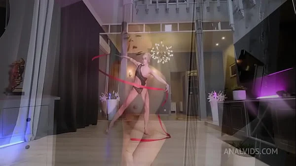 Fantastic and extreme sex with flexible gymnast Lara Frost ! Air cum, Flying sperm NRX092 videos