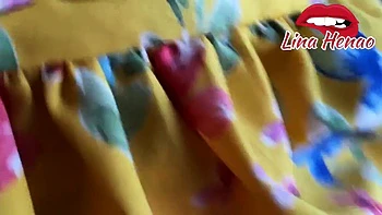 Se Sube En El Carro De Unn Extrano Y Follan En La Carretera ???????????????? videos