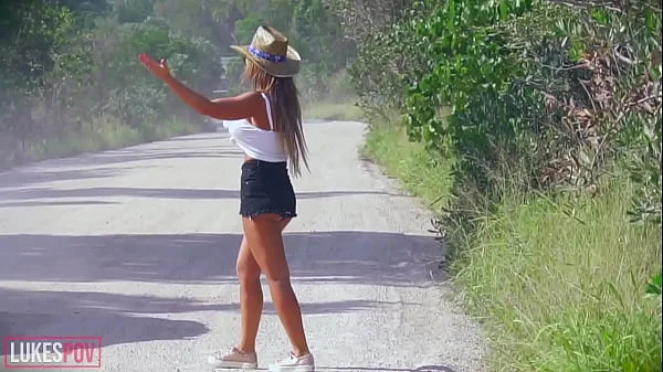 MILANO FUCKS OUTDOORS videos