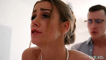 Alexis Crystal - Surprise Striptease Hot Teen 18+ Porn videos