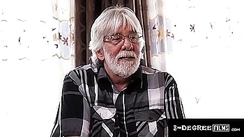 Hardcore Dirt - Eliza Ibarra And Tali Dova videos