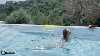 Stepdaughter Marina Gold Eating Her Stepmom Julia North's Wet Pussy On Vacation Under The Sun videos