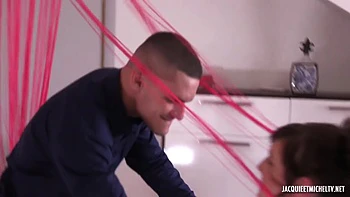 Yenifer, 24, hits the screen! - Jacquie et Michel TV videos