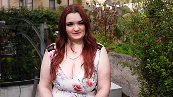 Anita, 25, from Toulouse! - Jacquie et Michel TV videos