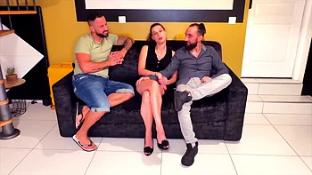 London River offers a naughty consultation - Jacquie et Michel TV videos