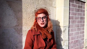 Emma knows how to relax... - Jacquie et Michel TV videos