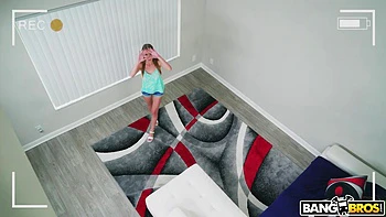 Pizza Guy Caught in 4K videos