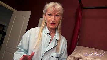 Diane POV Fucking and Vibrator Play videos