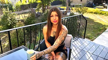 Valentina, the queen of hard! - Jacquie et Michel TV videos