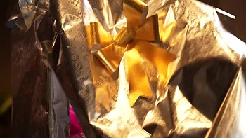 Kimber fucks her husband's financial adviser! - Jacquie et Michel TV videos