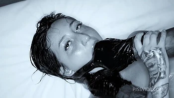 Anna Chambers Gets Her Juicy Pussy Pounded By Rob videos