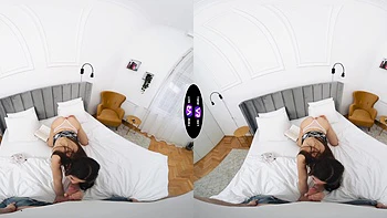 Skinny teen riding cock in reverse cowgirl in vr videos