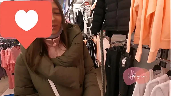 Girl sucked cock in the fitting room videos