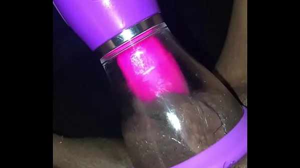 Watch my pussy get sucked and lucked. Gets huge!! videos