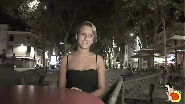 Wonderful blond slut Kelly Pix discovers what is a really good hard sex videos