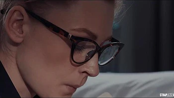 Beads, glasses stockings: Missonary, Licking  Hardcore Porn videos