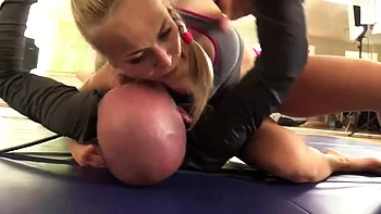 01 27: Xnxx, Brunette  Fetish Porn videos