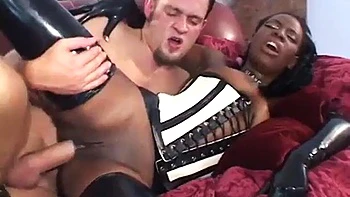 Lingerie fuck: Blowjob, Doggy  Cowgirl Porn videos