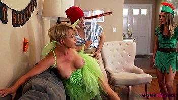 Kit Mercer And Natalie Knight Halloween Threesome Sex videos