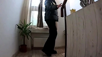 Milfycalla - Shiny Downjacket, Jeans & Leotard Stairway Sex Uncut Cum On Clothes videos