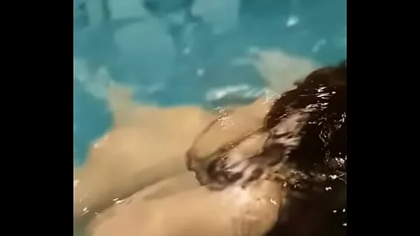 RANDOM CHICK SUCKS MY DICK IN PUBLIC HOTEL POOL videos