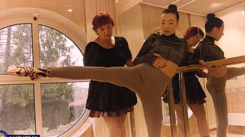 Short-haired Mitzi X, the petite ballerina from prague, spreads her legs. videos