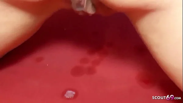 AO Creampie Gangbang Bukkake für deutsche MILF in Oyten videos