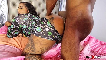 JIGGLY: Blowjob, Doggy  Cowgirl Porn videos