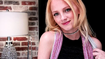 Skinny blonde babe Kate Bloom gets her pussy railed hard videos