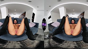 Skinny Breiny Zoe masturbates her shaved pussy wearing only socks. videos