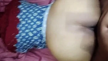 Hijab Mom Ayuningsih Dogging Sex - Big Ass Muslim MILF Pays Debt With Pussy videos