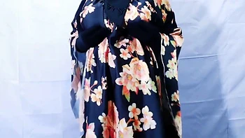 Indian Beautiful Village Housewife Having Sex In The Room - Clear Hindi Audio videos