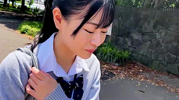 0011621_女子高生 亀頭舐め グラインド騎乗位 ほか videos