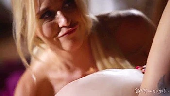 Sarah Taylor X Lola Sinn videos