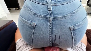 mon joli cul moulée dans mon jean's l excite videos