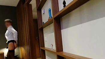 défoncée sur le canapé en rentrant du resto videos