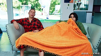 Sucks Her Bfs Cock While Giving A Footjob To His Stepdad With Mick Blue And Molly Little videos