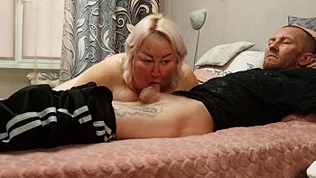 Neighbor Gives Blowjob To Get Another Portion Of Sperm videos