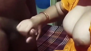 Indian Village Girl Enjoy Couple Sex videos