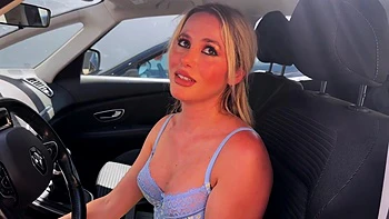 Clara, 38, seeks pleasure above all ... - Jacquie et Michel TV videos