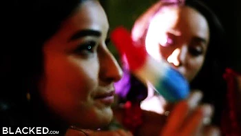 BLACKED BBC-Hungry BFFs Alexis & Emily have hot threesome videos