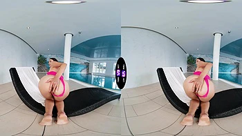 Glam brunette Vixi Rafi from ukraine enjoys solo play in vr videos