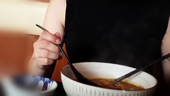 【土砂降り濡れマン】豪雨の中、豊満ボディいただきますっ！ ち●ぽガン突きで子宮がキュンキュンするSEXを！ at千葉県鎌ヶ谷市 鎌ヶ谷駅前 videos