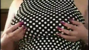 Sweet Tooth: Licking, Big Tits  Onlyfans Porn videos