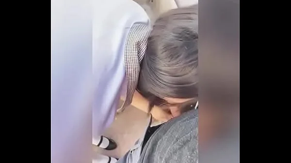 ESTUDIANTE Mexicana CHUPANDO una VERGA en la Escuela y al Final la PONEN de PERRITO y se la COGEN ATRAS de los Salones! Se SALE de Clases para CHUPARLE la Verga a un Amigo a Escondidas! Sexo Real Amateur! (SEGUNDA PARTE) videos