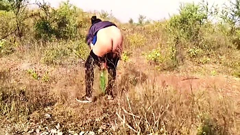Indian Aunty Caught And Fucked Outdoor videos
