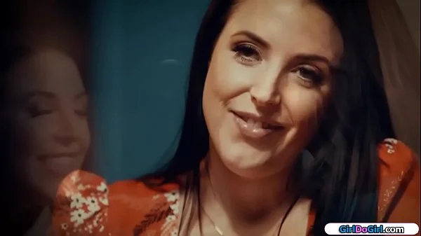 Straight woman seduced by a lesbian wife videos