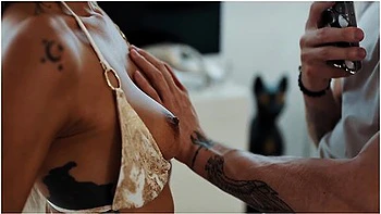 Time Freeze - Photographer Freezes And Fucks Celebrity Yoga Influencer Veronica Leal In Her Mansion videos