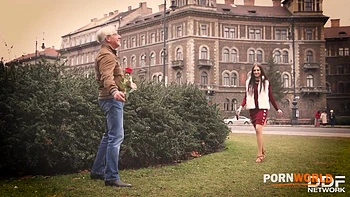 Anal fucking Milf Rebecca Volpetti gives mature man the boner of his life videos